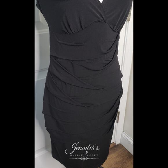 3/$30 Connected Apparel Women's Black V Neck Dress Size 6 - Picture 5 of 10